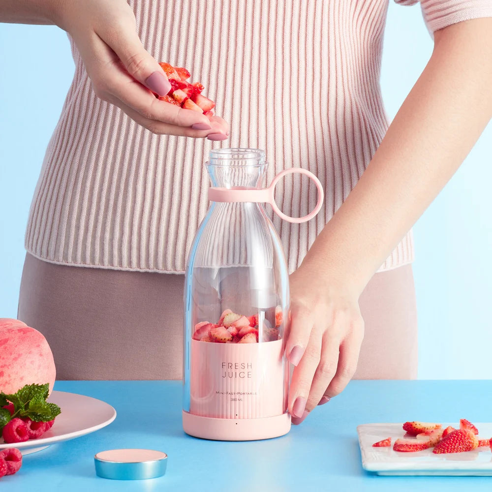 Portable Blender Bottle – 350ML USB Rechargeable Mini Juicer Cup for Smoothies, Fruit Juice & Travel Mixing