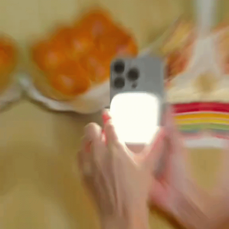 Magnetic Selfie Light with Mirror for Vlogging